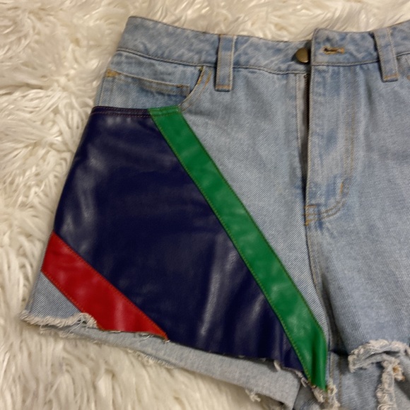 Urban Outfitters Shorts size 27 excellent condition high rise - Picture 7 of 8